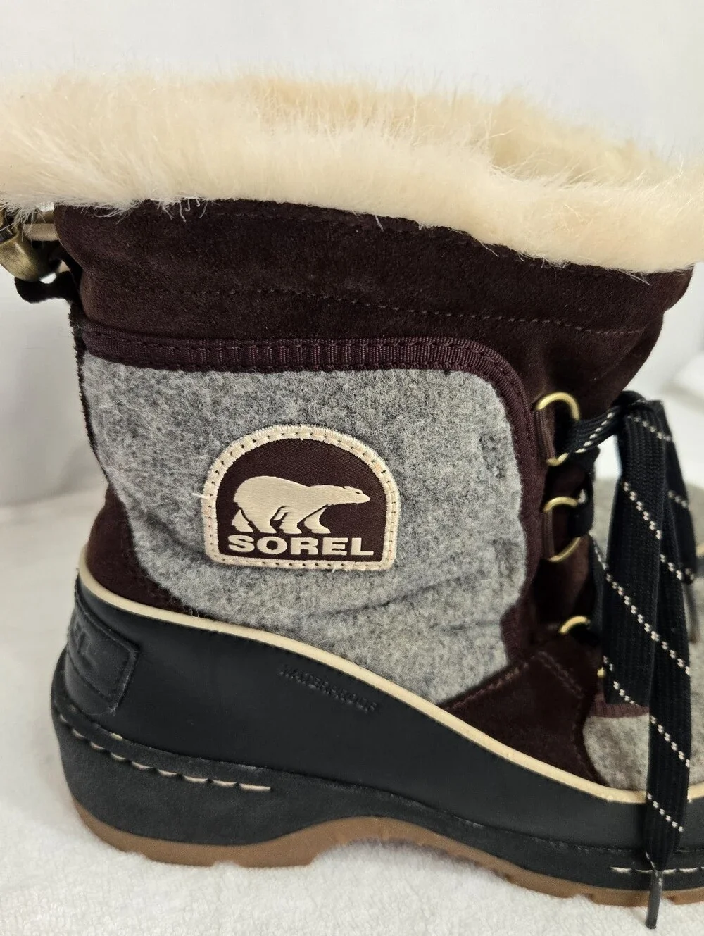 Sorel Women’s Size 9 Winter Snow Boots Gray Brown Faux Fur Waterproof Lace Up